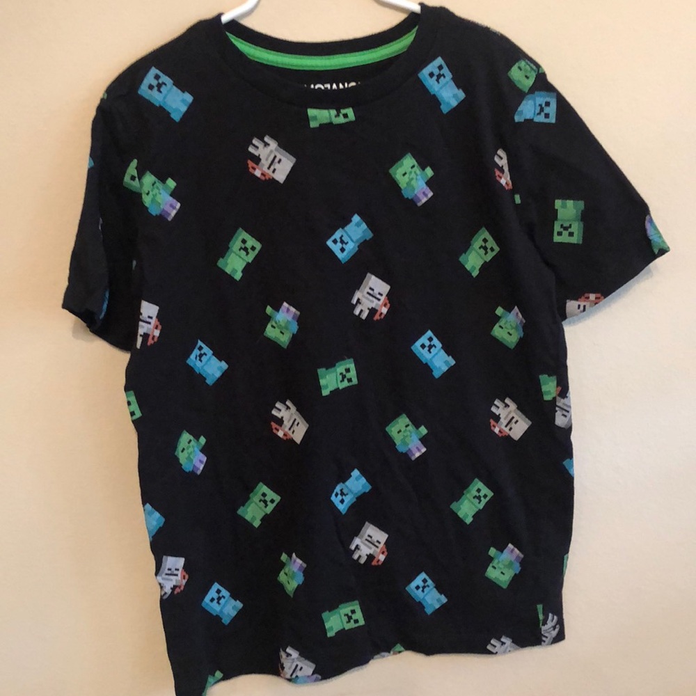 Minecraft graphic youth Large soft T-shirt